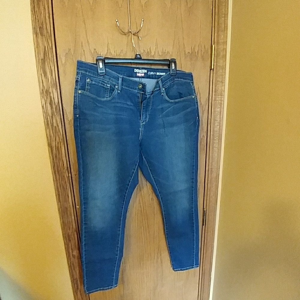 Denizen by Levis skinny jeans